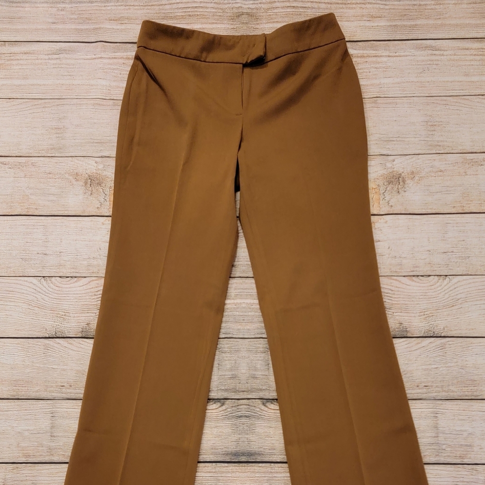Virtue size 6 slacks
